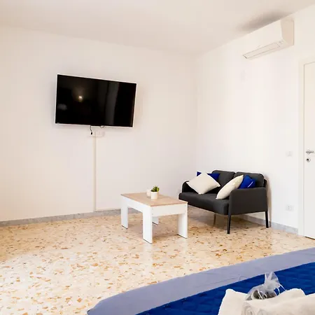 Comfort E Stile Vicino A San Pietro 아파트 *